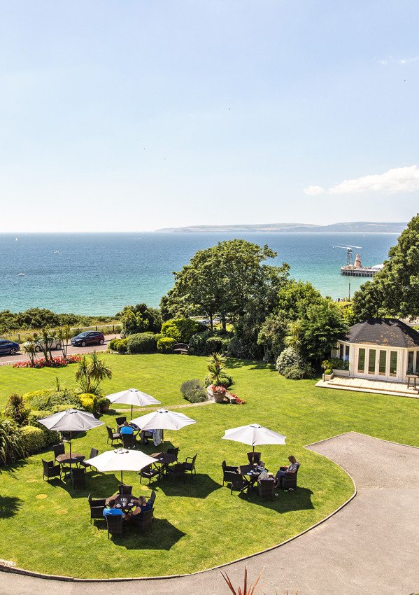 Hotel Miramar Bournemouth gardens and sea view